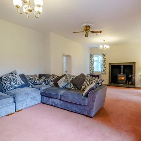2 Bed In Oc-78605 * Kirkby Stephen