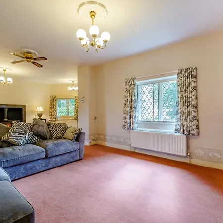 2 Bed In Oc-78605 בית נופש